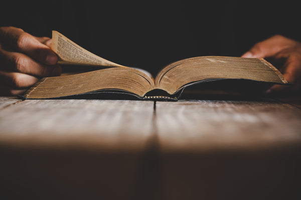 Worn and well-loved Bible before restoration by Red Letter Rebind