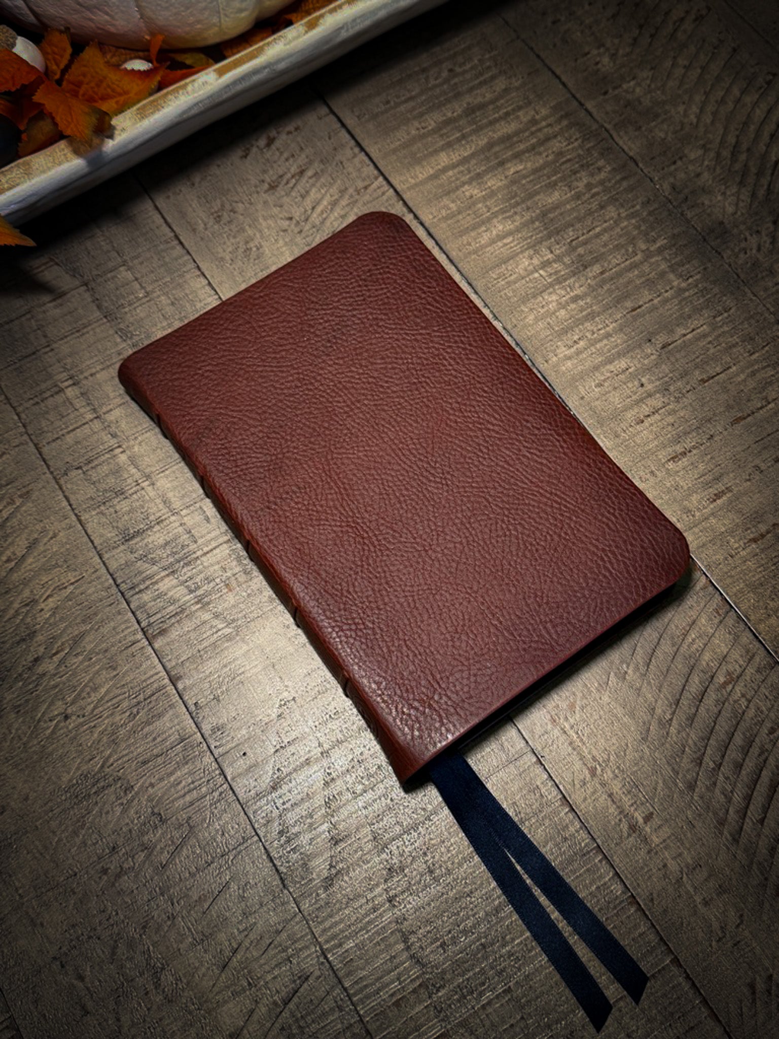 KJV Thinline Bible – Tobacco Minerva Box Leather