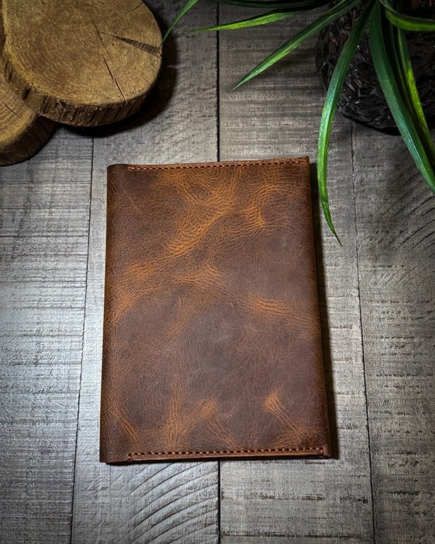 The Charlie: Refillable Leather Journal