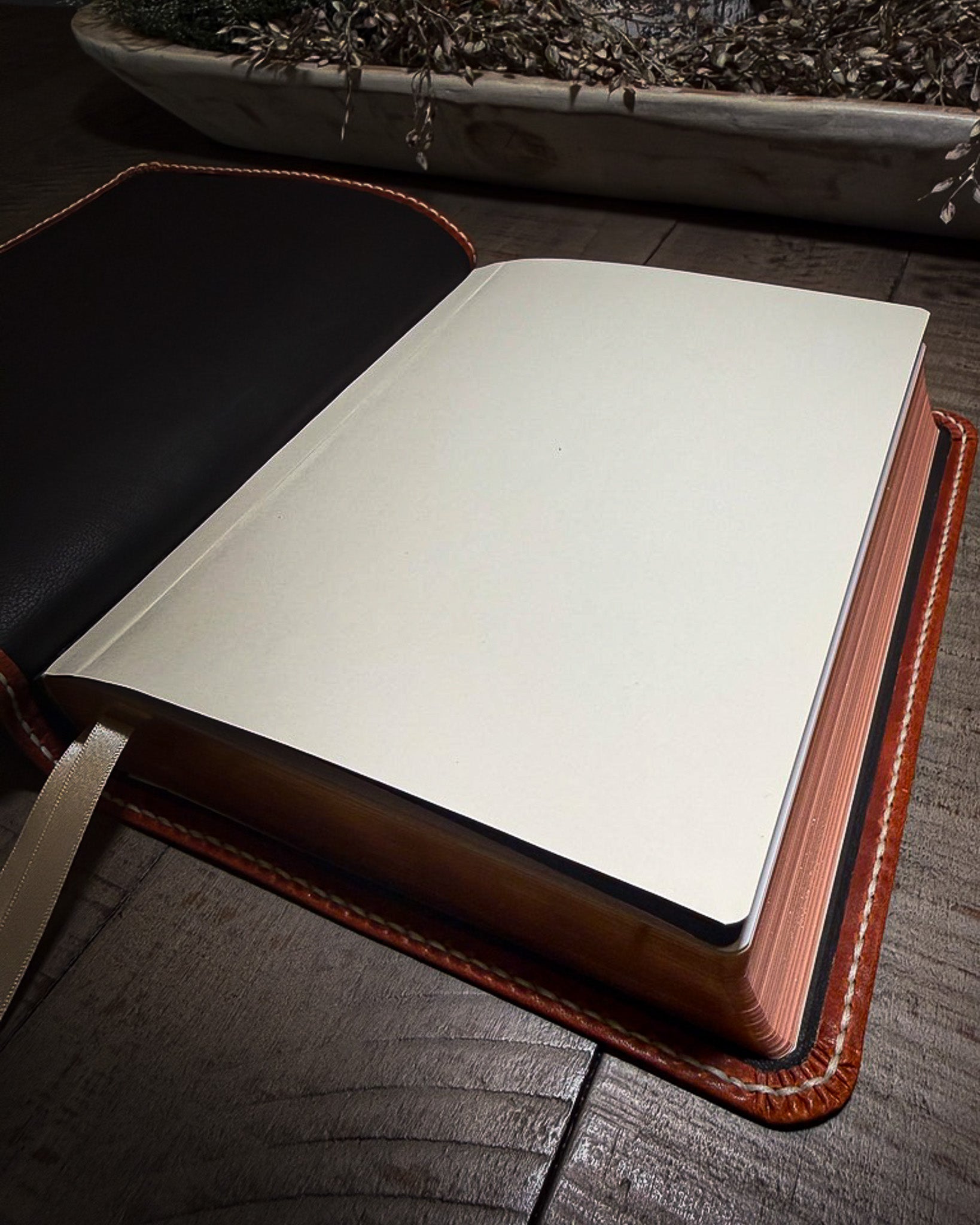 The Legacy Series - CSB Large Print Personal Size Reference Bible