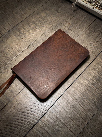 The Standard Series | ESV Large Print Thinline Bible Rebinding