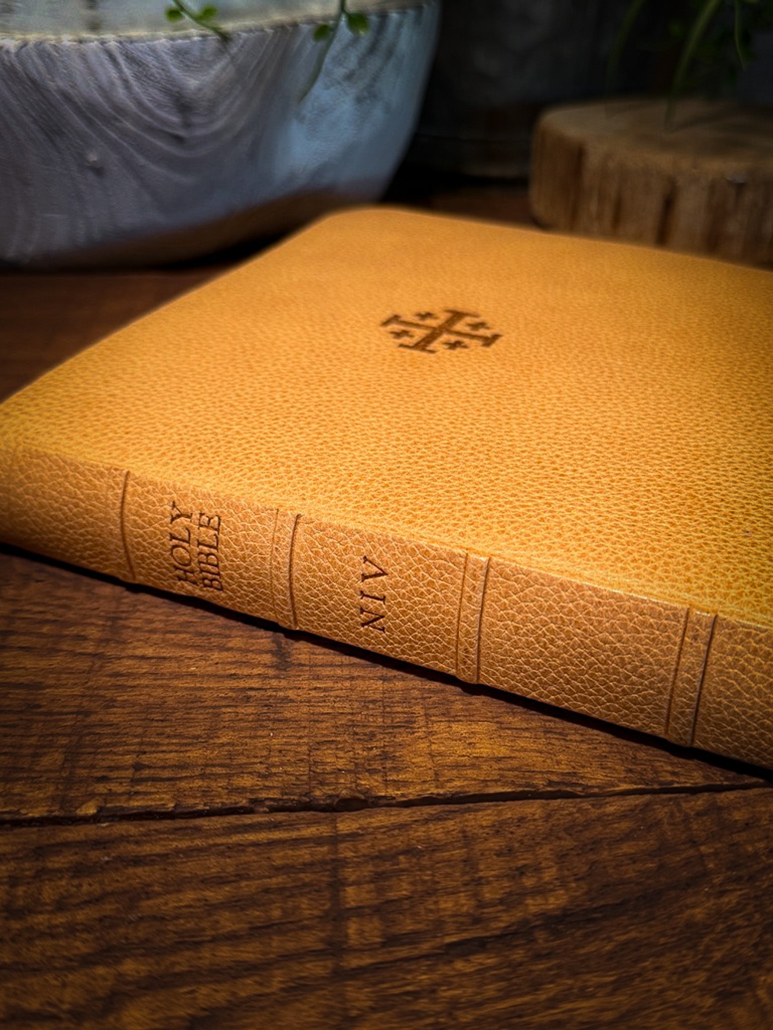 The Standard Series | NIV Large Print Thinline Bible Rebinding