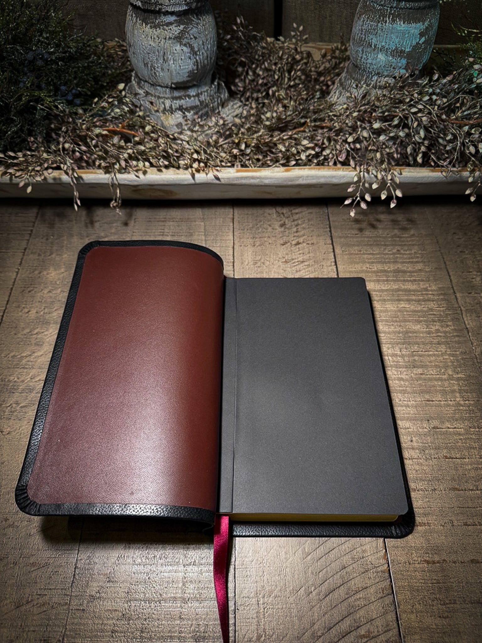 The Standard Series | NLT Large Print Thinline Bible Rebinding